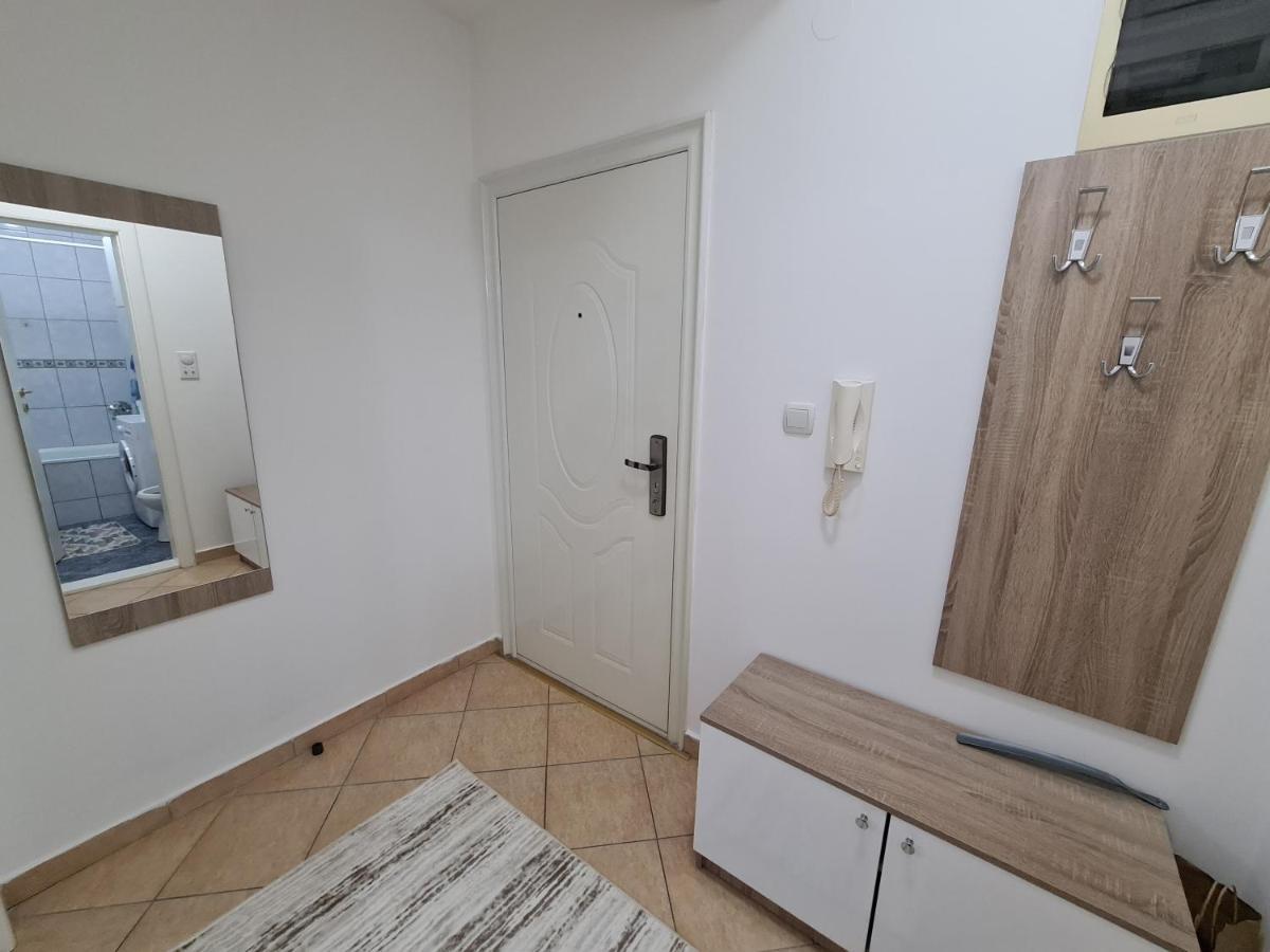 Apartman Central Bijeljina Buitenkant foto